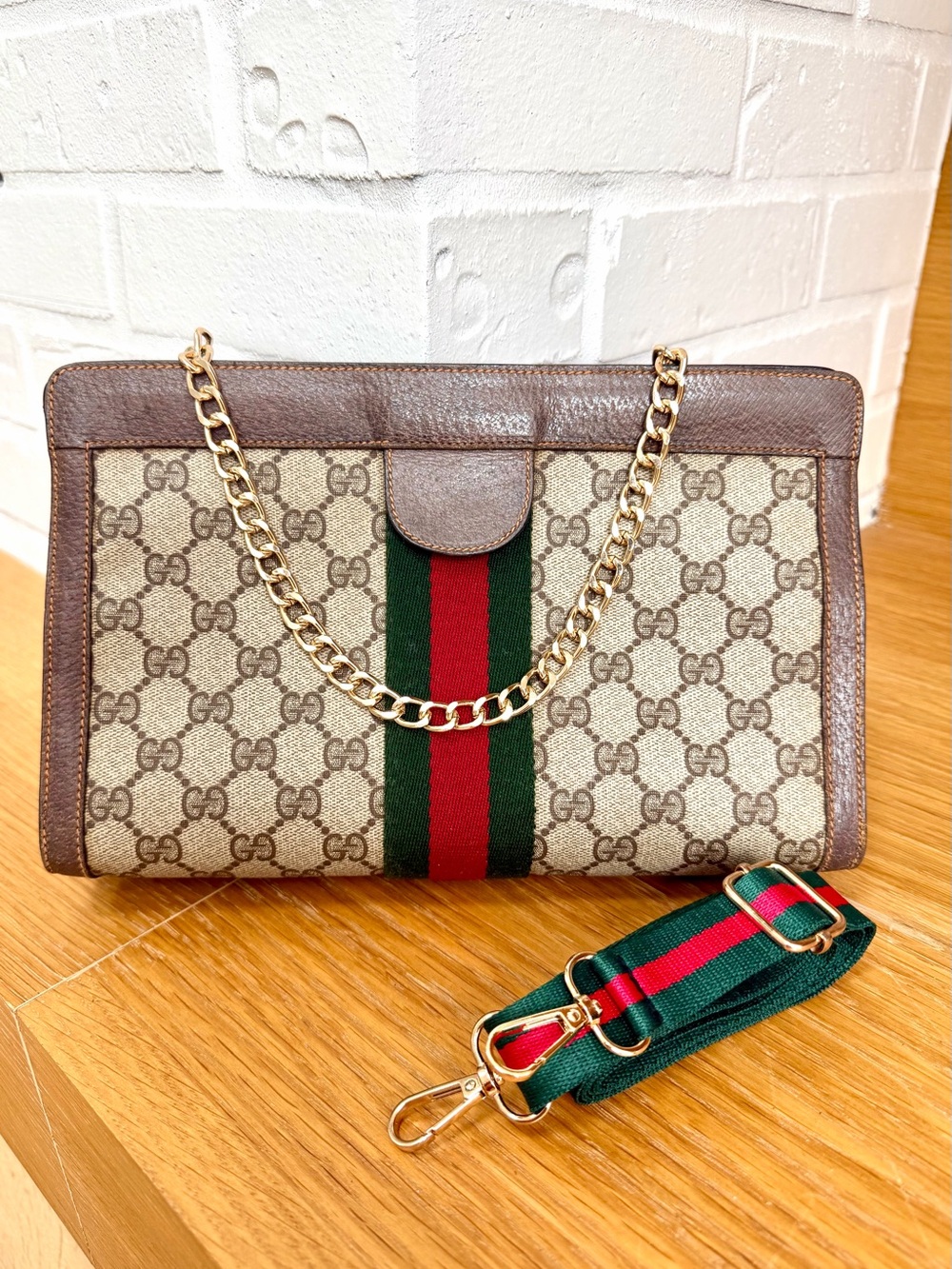 Gucci Authentic Vintage Monogram Sherry Line Clutch / Shoulder Bag